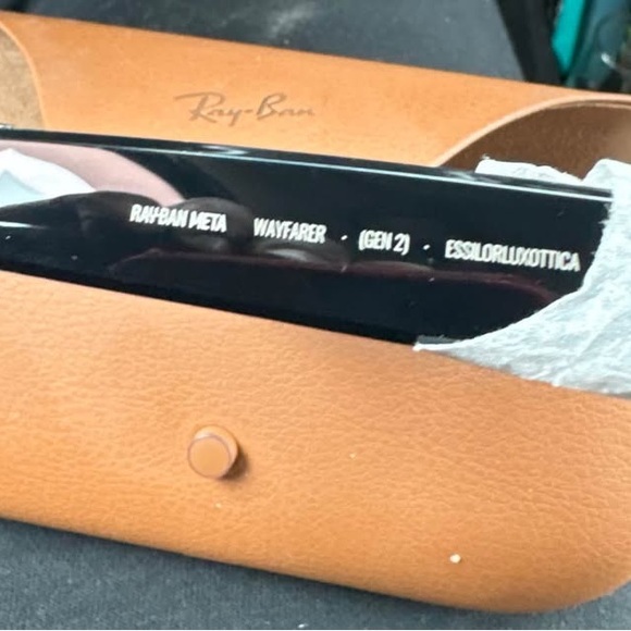 Ray-Ban Matte Black Glasses with Tan Case - Picture 2 of 3